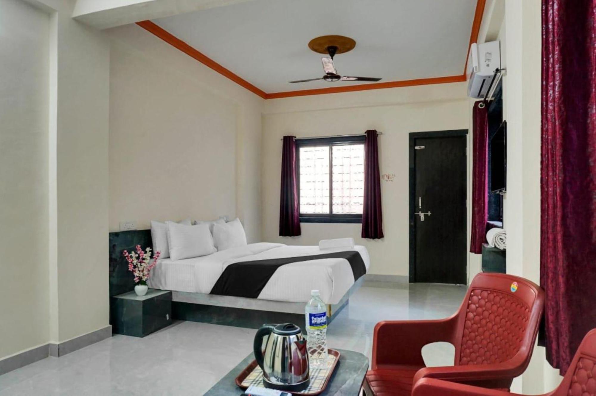 Hotel Paradise-Near Eon It Park Kharadi Pune Exterior photo